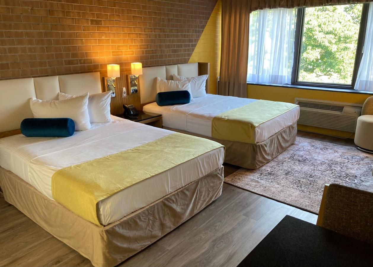 The Lodge Luxury Resort At เลคฮาร์โมนี ภายนอก รูปภาพ